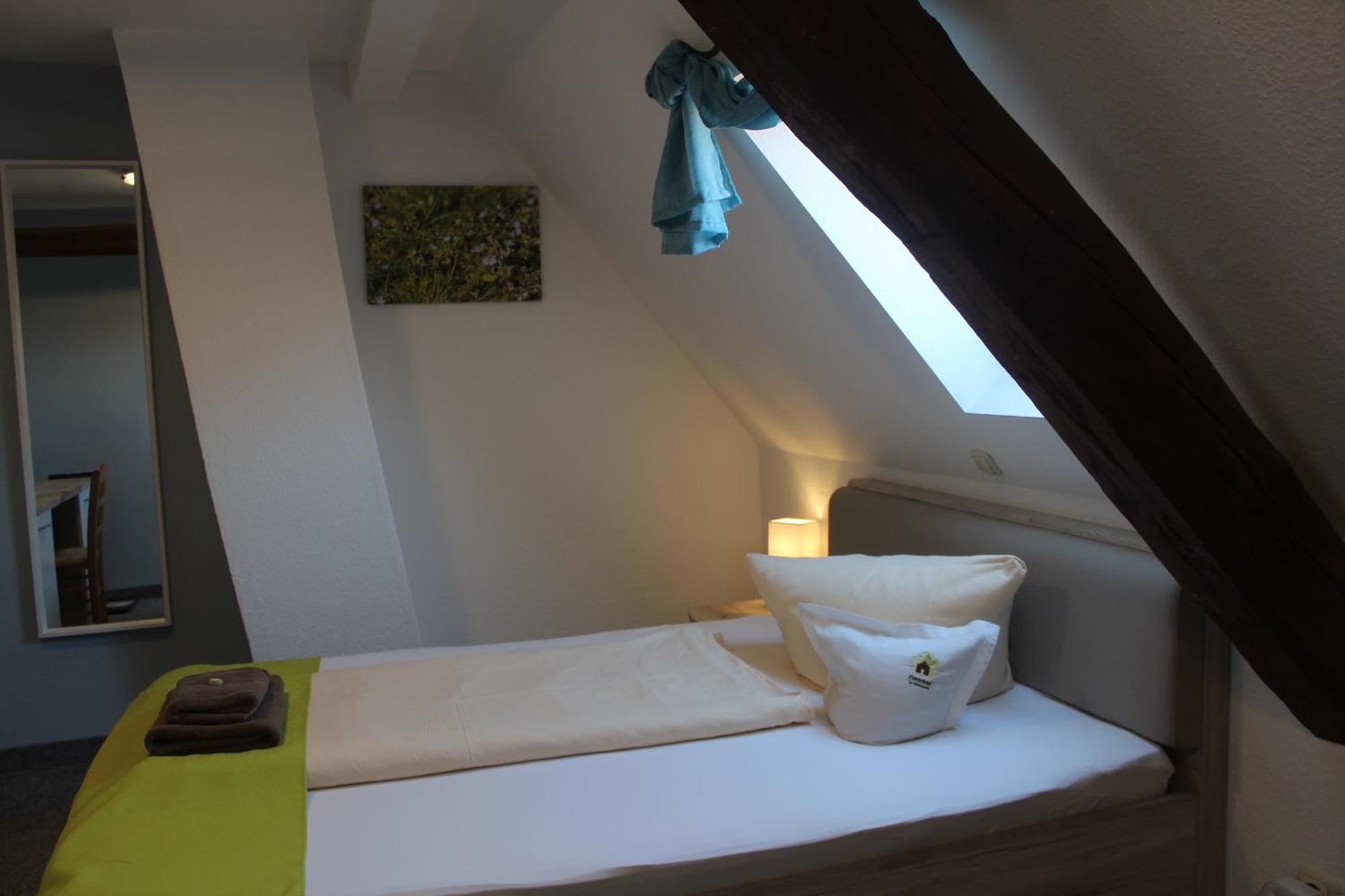 Kraeuterhotel Garni Zur Klostergrotte Nohra  Bagian luar foto