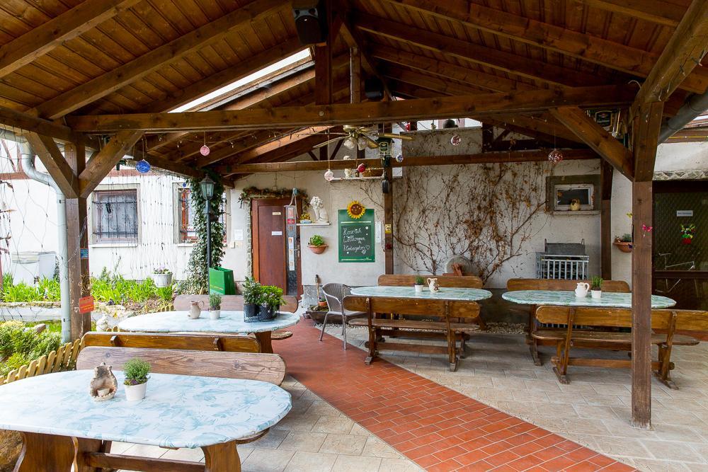 Kraeuterhotel Garni Zur Klostergrotte Nohra  Bagian luar foto